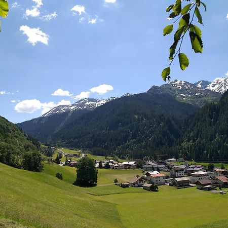 Landhaus Juritsch Klosterle am Arlberg Esterno foto