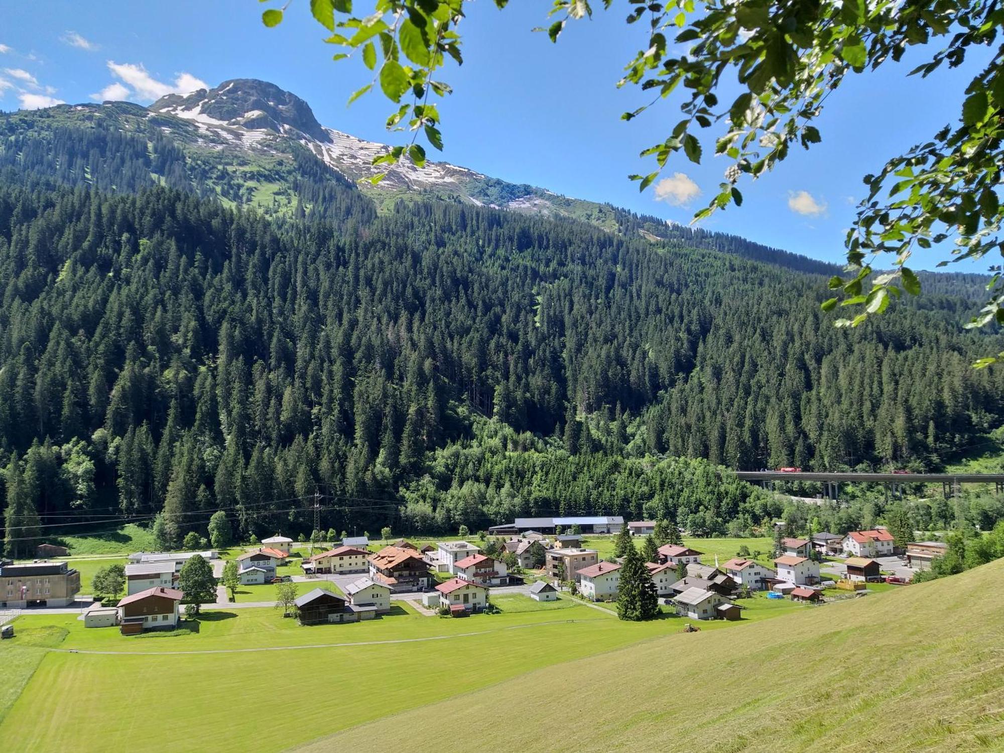 Landhaus Juritsch Klosterle am Arlberg Esterno foto