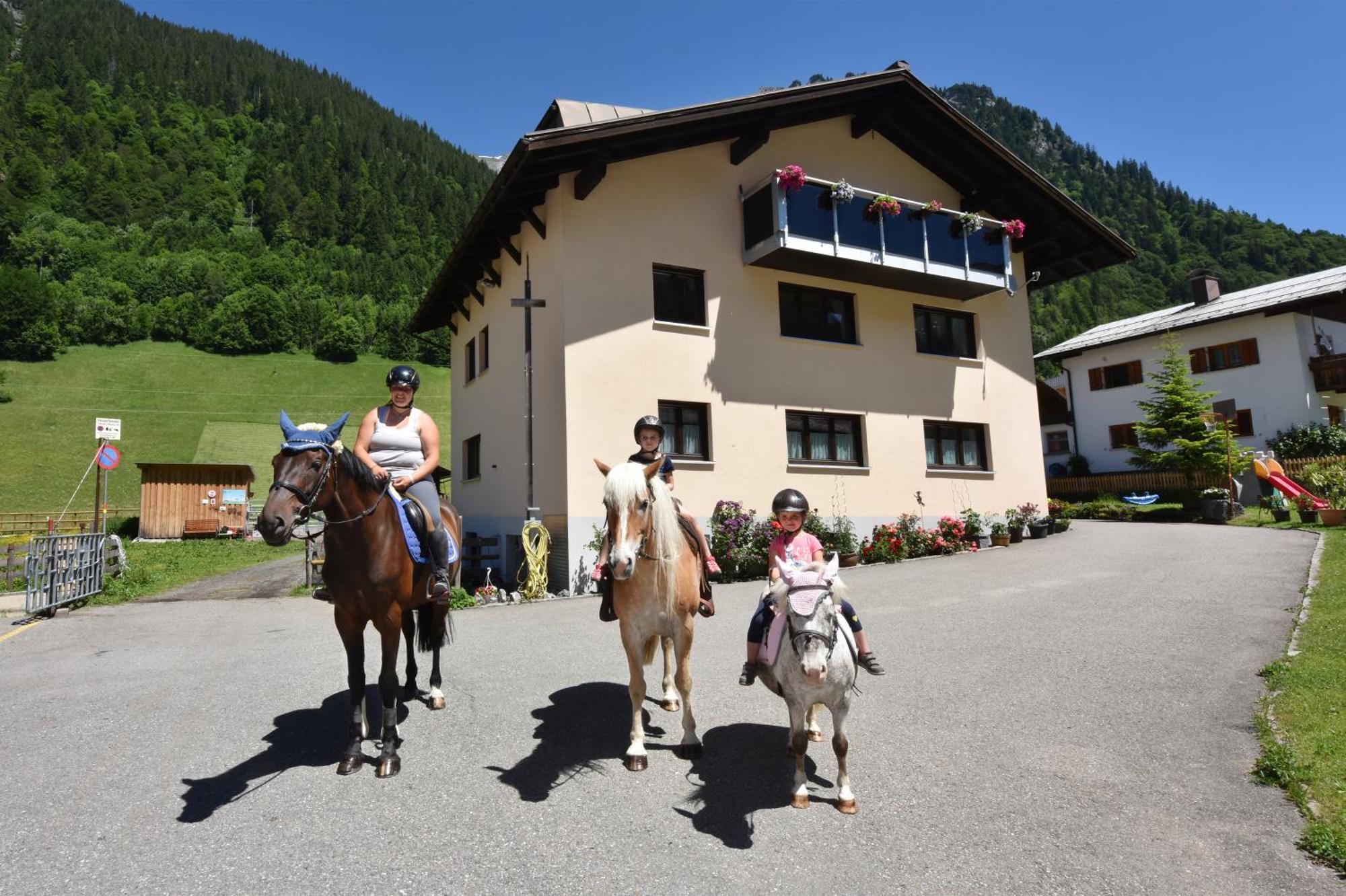Landhaus Juritsch Klosterle am Arlberg Esterno foto